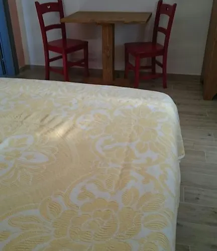 בית הארחה Camera Fenis